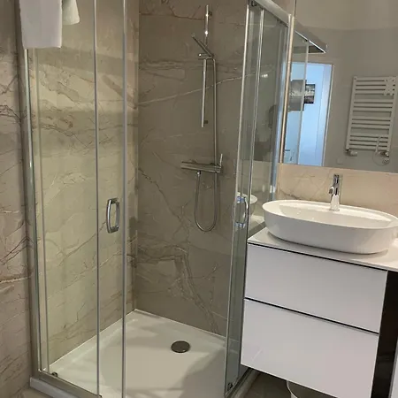 Luksusowy Przy Plazy Apartament Grzybowo (West Pomeranian)